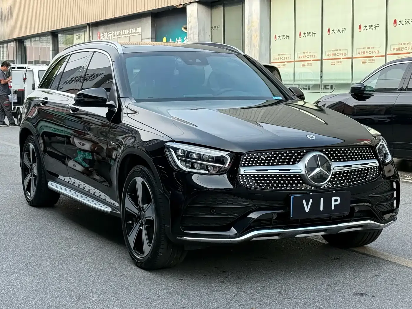 Mercedes-Benz Mercedes-Benz GLC 2022 Facelift GLC 300 L 4MATIC Dynamic Collector's Edition — Фото автомобиля 2