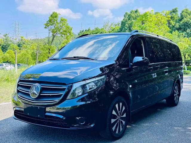 Фотография автомобиля — Mercedes-Benz Vito
