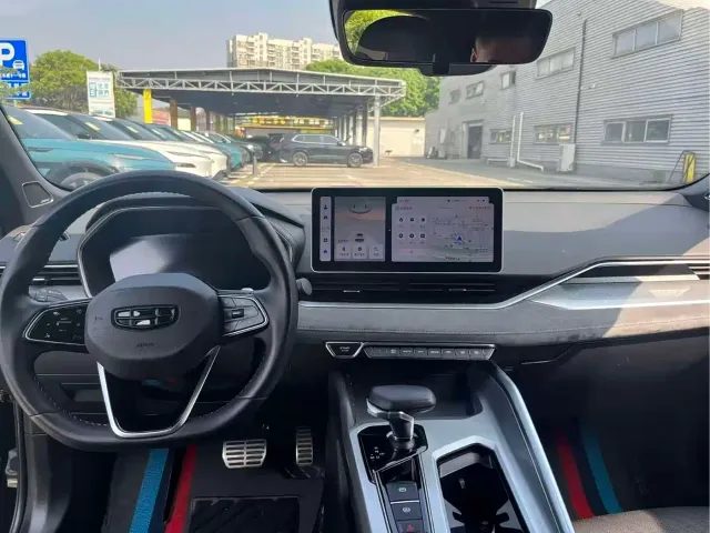 Geely Xingrui — Фото автомобиля 4