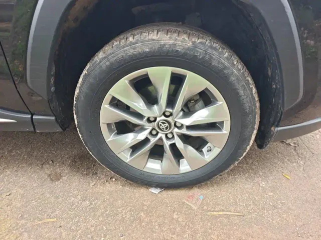 Toyota Wildlander — Фото автомобиля 24