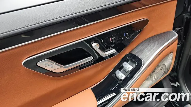 Mercedes-Benz S-Class S-класс W223 — Фото автомобиля 17