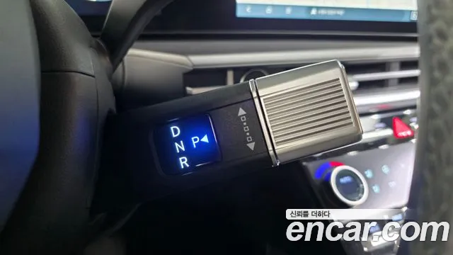 Hyundai Santa Fe MX5 — Фото автомобиля 12