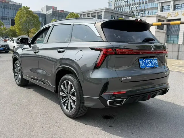 Changan CS75 Plus — Фото автомобиля 7