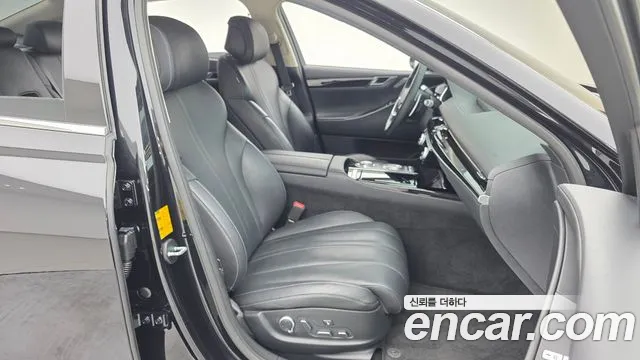 Genesis G80 RG3 — Фото автомобиля 11