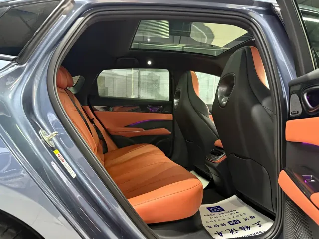 BYD Seal — Фото автомобиля 13