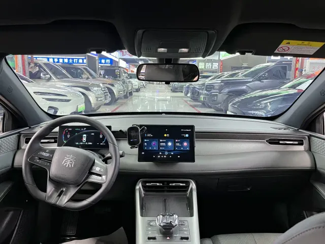 BYD Qin PLUS — Фото автомобиля 9