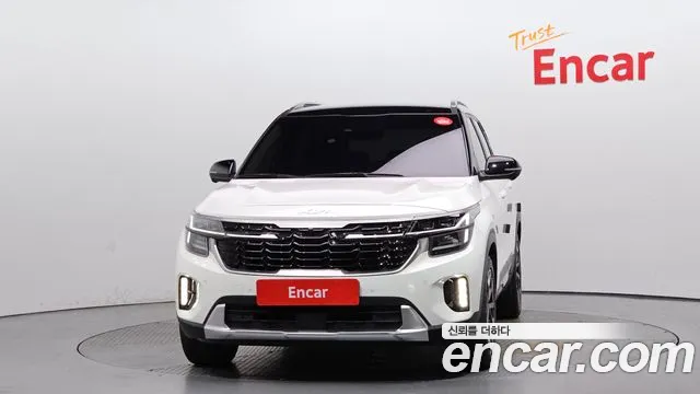 Kia Seltos Новый Seltos Бензин 1.6 Turbo 4WD — Фото автомобиля 3