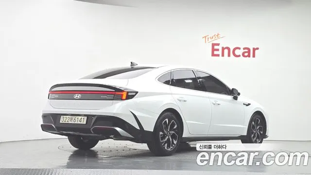Hyundai Sonata — Фото автомобиля 2