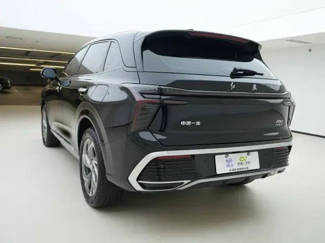 Hongqi HS3 PHEV — Фото автомобиля 5