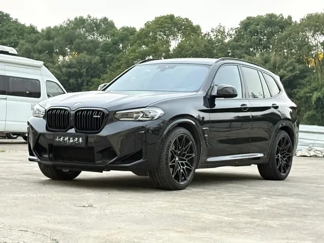 Фотография автомобиля — BMW X3 M
