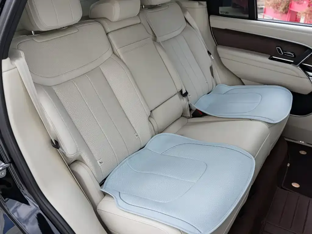 Land Rover Range Rover 2023 Facelift 3.0 L6 400PS Prosperity Extended Version — Фото автомобиля 21