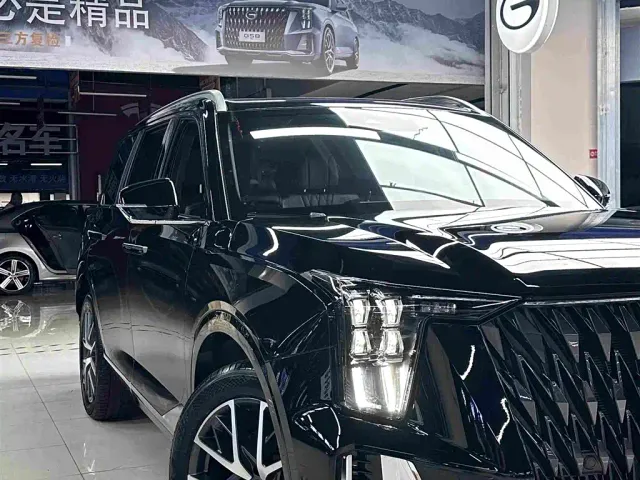 GAC Trumpchi GS8 — Фото автомобиля 5