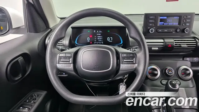 Hyundai Casper — Фото автомобиля 19