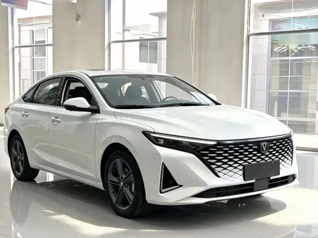 Changan Raeton Plus — Фото автомобиля 3