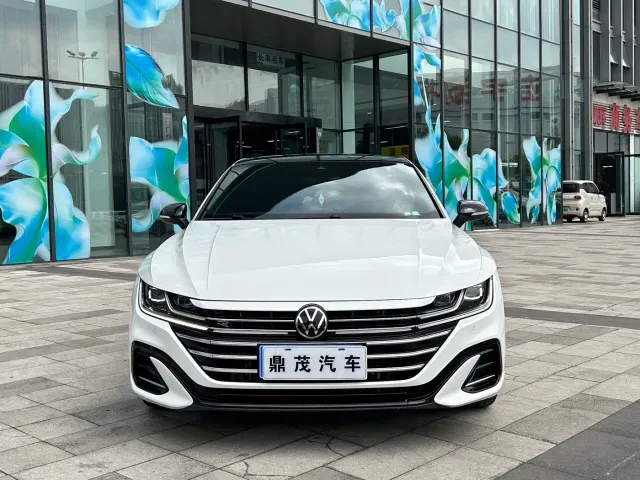 Volkswagen CC — Фото автомобиля 2