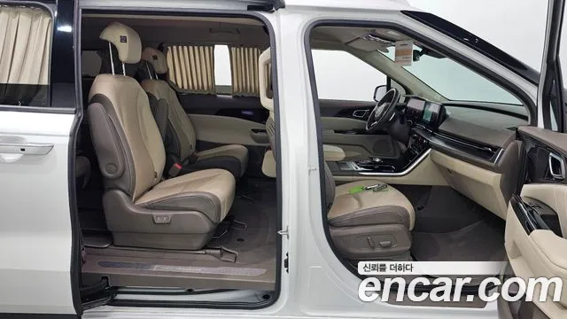 Kia Carnival 4th Gen — Фото автомобиля 16