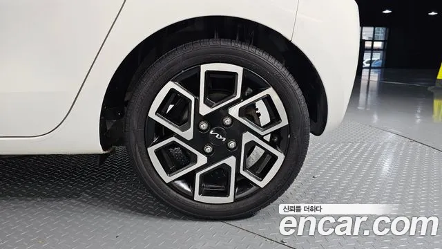 Kia RAY Новый Kia Ray Signature — Фото автомобиля 18