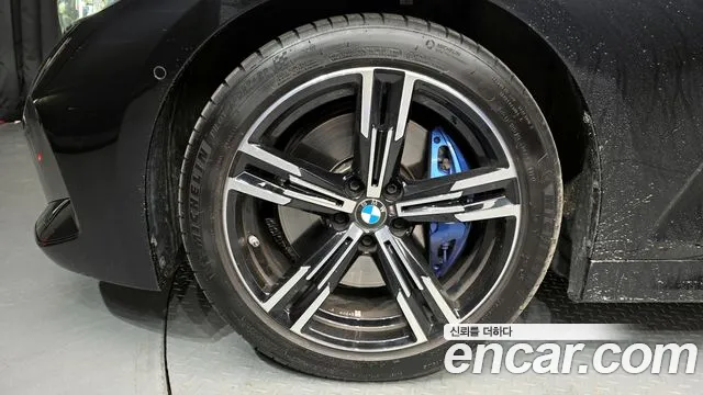 BMW 3-Series 3 серия (G20) 320i M Sport — Фото автомобиля 5