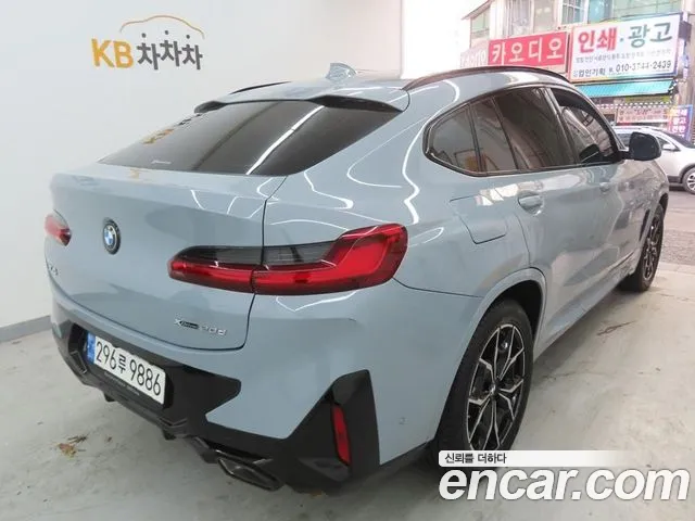 BMW X4 xDrive 20d M Sport Pro — Фото автомобиля 3