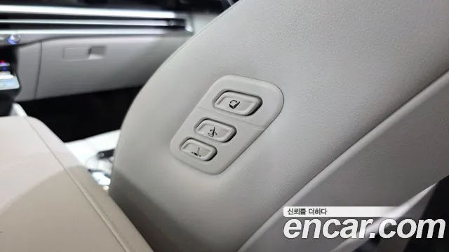 Hyundai Grandeur — Фото автомобиля 16
