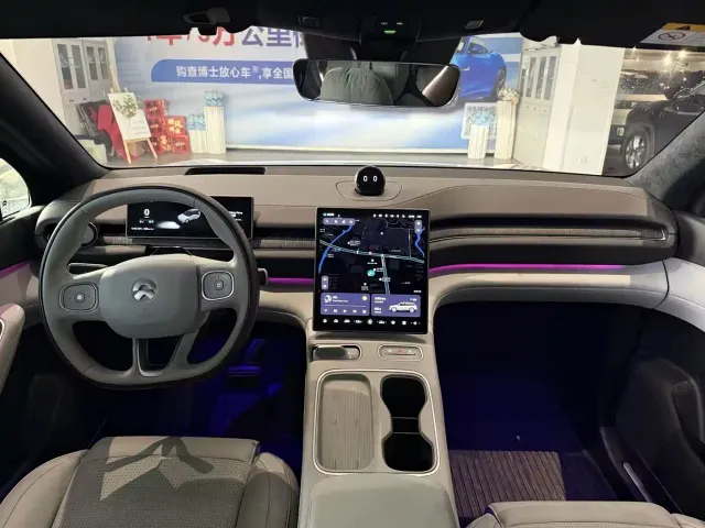 Nio ES6 — Фото автомобиля 6