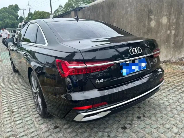 Audi A6L — Фото автомобиля 6