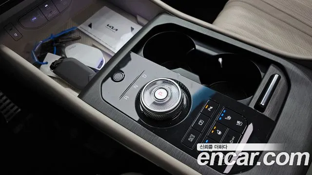 Kia K8 (New) Hybrid — Фото автомобиля 9