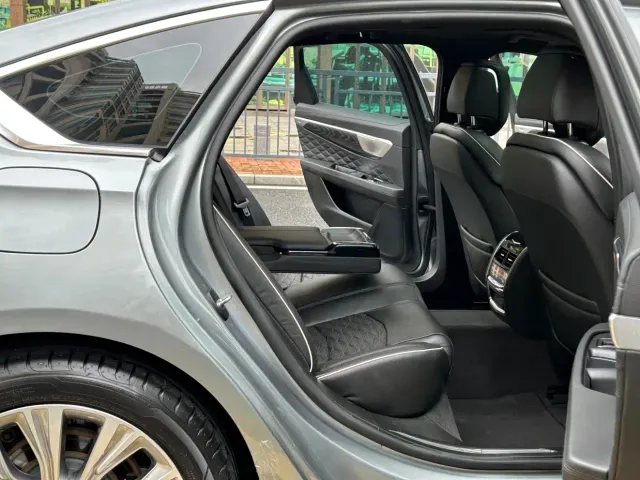 Cadillac CT6 — Фото автомобиля 12