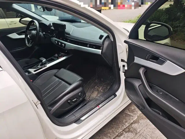 Audi A4L — Фото автомобиля 17