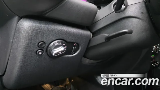 Mini Cooper Cooper 5 дверей Classic Plus — Фото автомобиля 8