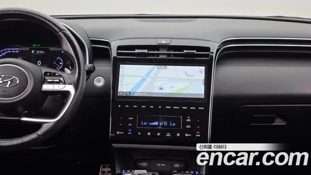 Hyundai Tucson Tucson (NX4) Бензин 1.6 турбо 2WD — Фото автомобиля 13