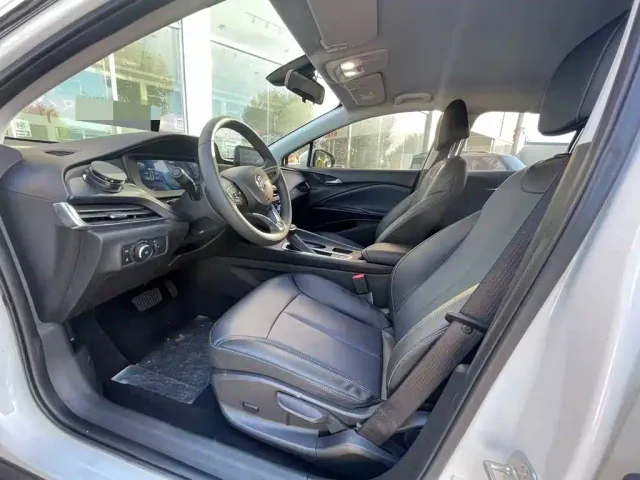 Buick Velite 6 — Фото автомобиля 4