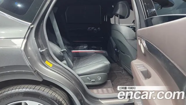 Genesis GV80 2.5T Бензин AWD — Фото автомобиля 12