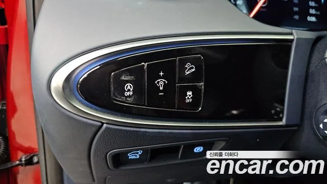 Genesis GV70 — Фото автомобиля 24