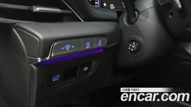Genesis GV80 — Фото автомобиля 30