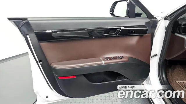 Hyundai Grandeur GN7 — Фото автомобиля 13