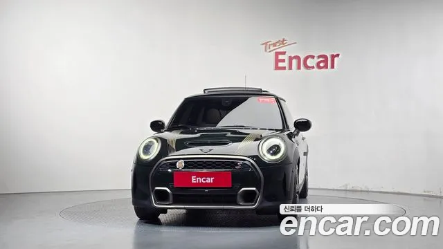 MINI Cooper — Фото автомобиля 3
