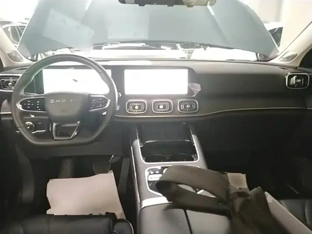 Chery Tiggo 9 — Фото автомобиля 9