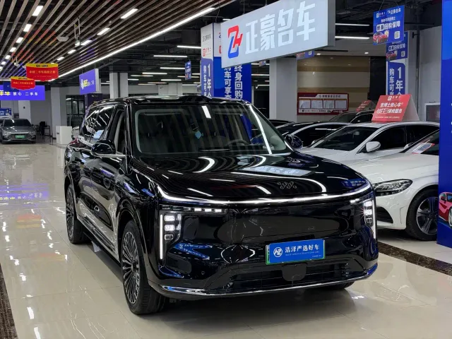 IM Motors LS9 — Фото автомобиля 3