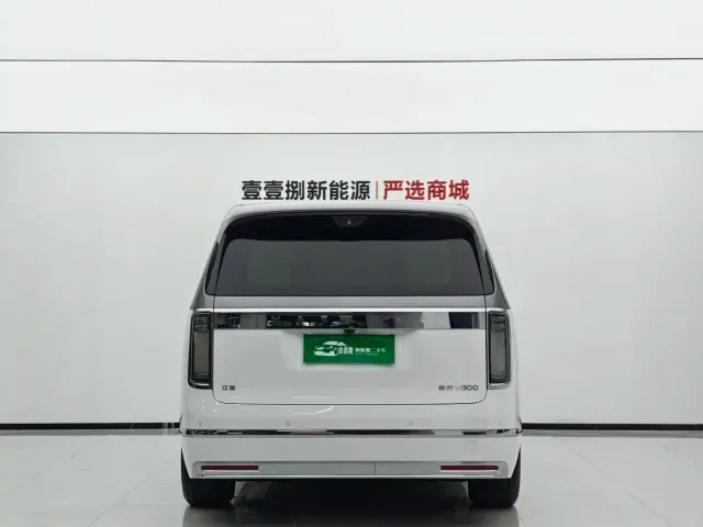 Maextro Zunjie V800 — Фото автомобиля 3