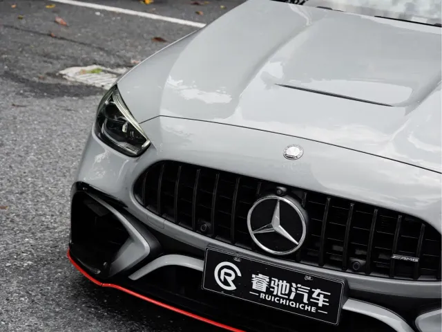 Mercedes-Benz Mercedes-Benz C-Class AMG New Energy 2024 Mercedes-AMG C 63 S E PERFORMANCE F1 Edition — Фото автомобиля 7