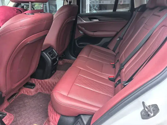 BMW X3 — Фото автомобиля 9
