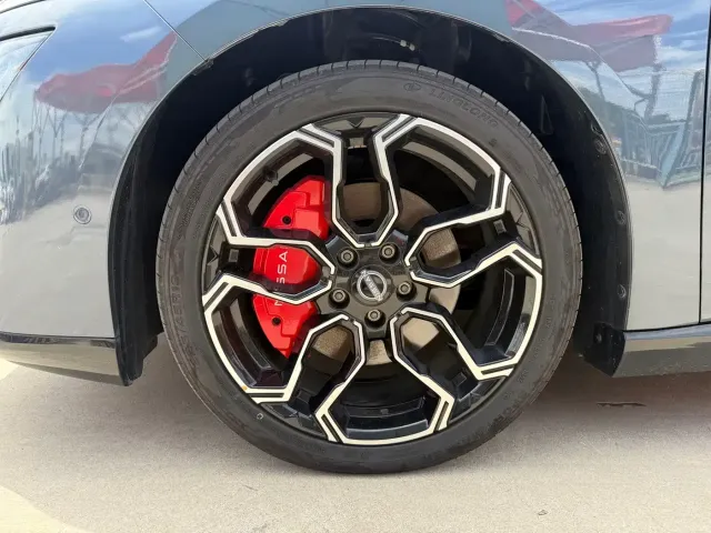 Nissan N7 — Фото автомобиля 16