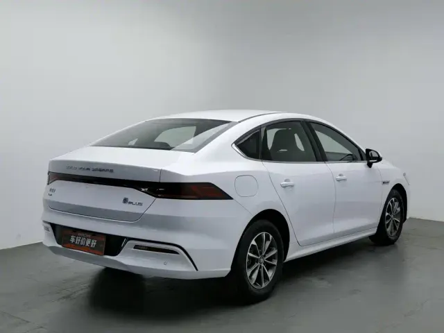 BYD Qin PLUS — Фото автомобиля 2