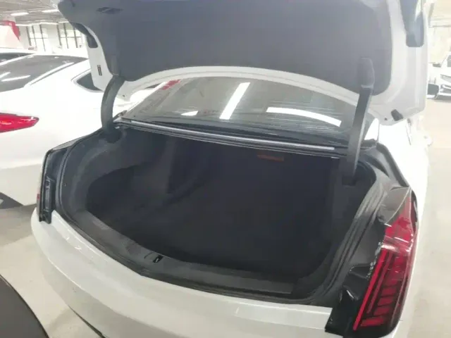 Cadillac CT6 — Фото автомобиля 18