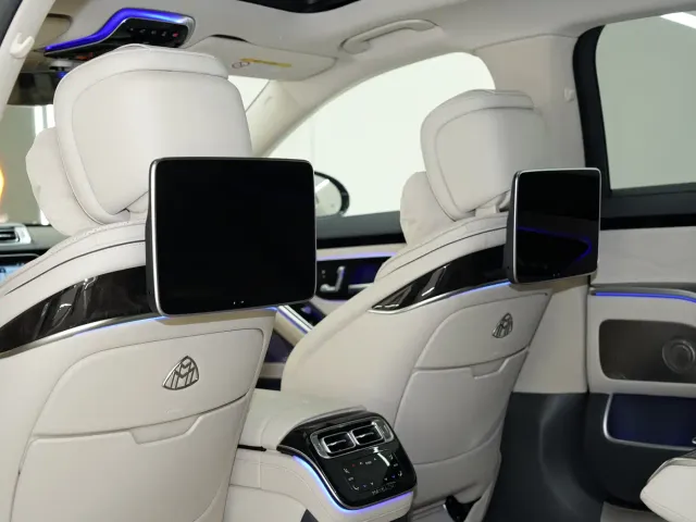 Mercedes-Benz Maybach S-Class — Фото автомобиля 11
