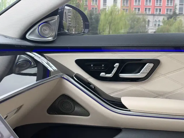 Mercedes-Benz Maybach S-Class — Фото автомобиля 13