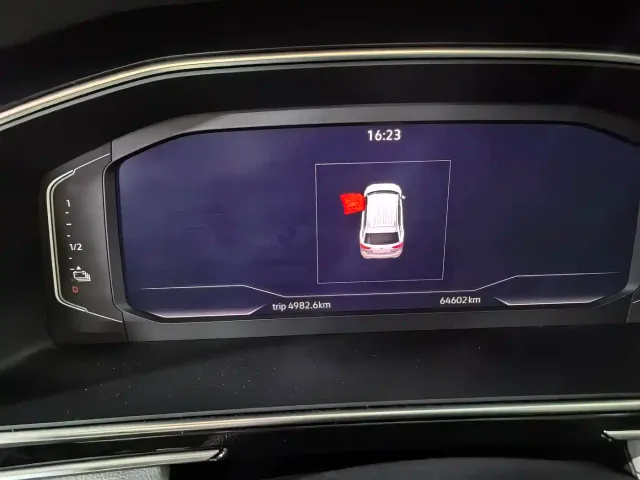Volkswagen Tiguan L PHEV — Фото автомобиля 10