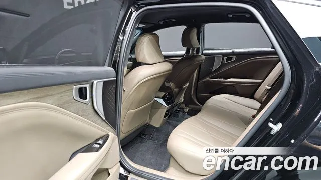 Kia K8 Hybrid — Фото автомобиля 18
