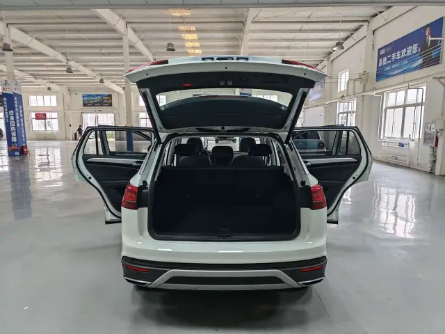 Volkswagen Tayron — Фото автомобиля 16